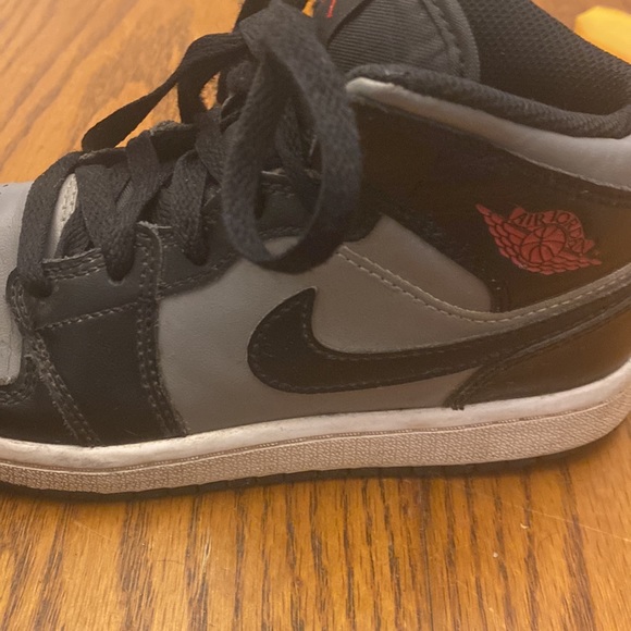 Kids Jordan’s - good used condition. - Picture 3 of 3